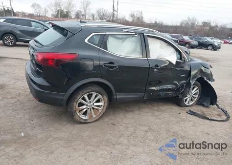 2017 Nissan Rogue Sport Sv z USA, uszkodzony, nr VIN JN1BJ1CR9HW142753